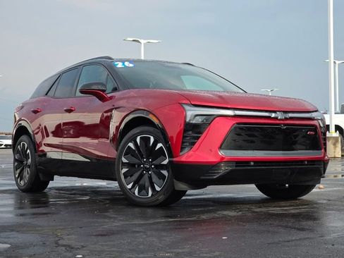 Used 2026 Chevrolet Blazer EV RS w/ Super Cruise Package AWD/4WD image 2