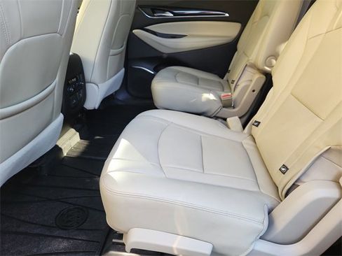 Used 2021 Buick Enclave Essence w/ Sound and Sites Package image 25