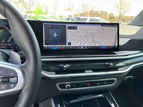 Used 2024 BMW X5 xDrive40i w/ Executive Package image 18