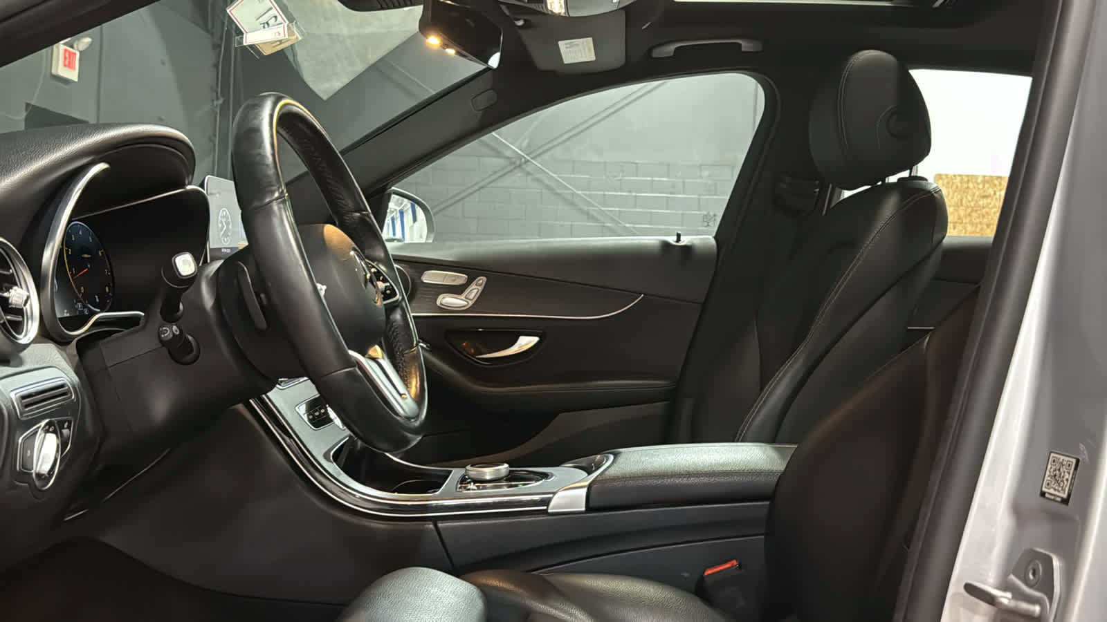 Used 2021 Mercedes-Benz C 300 4MATIC Sedan image 10