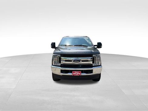 Used 2019 Ford F250 XLT w/ Snow Plow Prep Package AWD/4WD image 8
