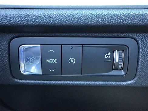 New 2025 Chevrolet Traverse LT w/ Enhanced Driving Package image 34