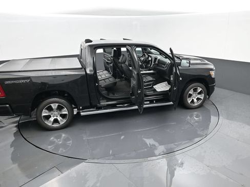 Used 2023 RAM 1500 Laramie AWD/4WD image 27
