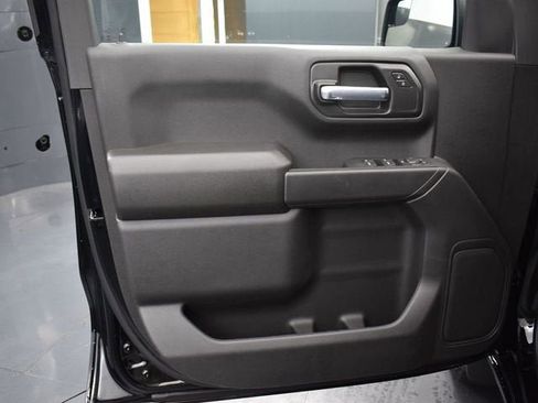 New 2026 Chevrolet Silverado 1500 Custom Trail Boss AWD/4WD image 10