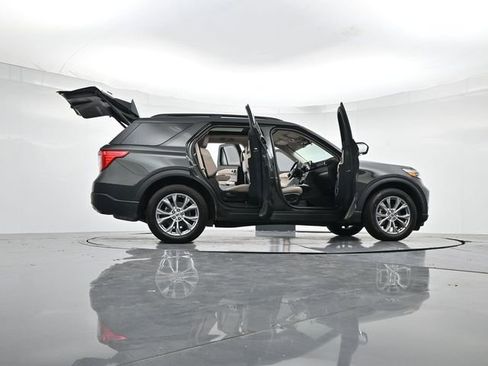 Certified 2024 Ford Explorer XLT w/ Equipment Group 202A image 52