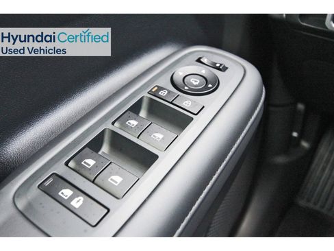 Used 2025 Hyundai Santa Fe Limited image 25