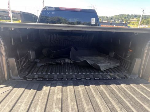 Used 2024 Chevrolet Silverado 1500 RST AWD/4WD image 8