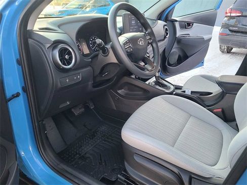 Used 2022 Hyundai Kona SEL w/ Cargo Package image 13