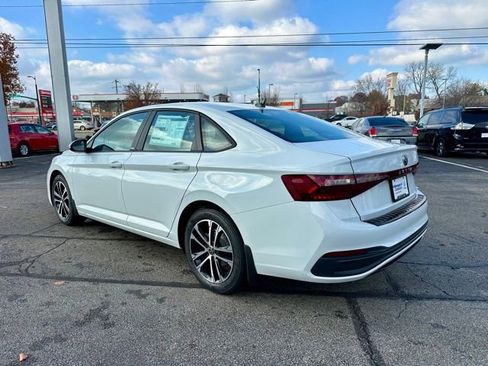 New 2026 Volkswagen Jetta Sport FWD image 5