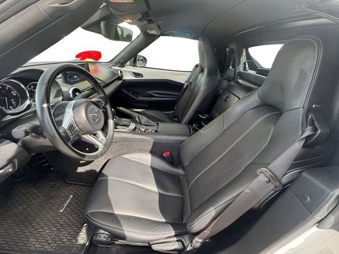 Used 2024 MAZDA MX-5 Miata RF Grand Touring w/ Weather Package image 10