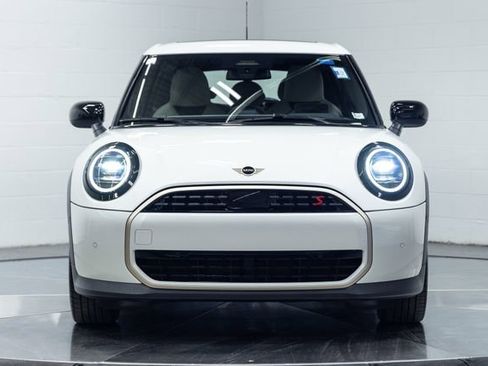 Used 2025 MINI Cooper S FWD image 5