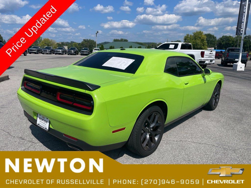 Used 2023 Dodge Challenger SXT w/ Blacktop Package RWD image 30