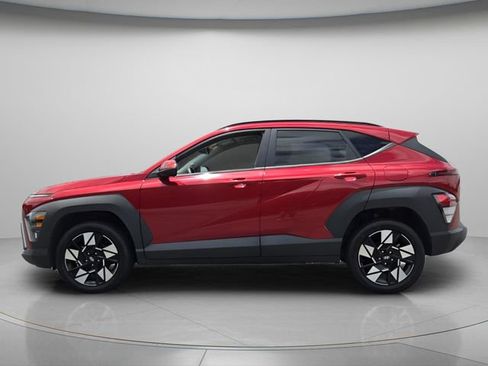 Used 2024 Hyundai Kona SEL AWD/4WD image 3