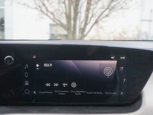 Used 2024 Buick Encore GX Avenir w/ Avenir Technology Package image 14