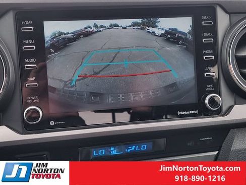 Used 2022 Toyota Tacoma TRD Sport w/ Technology Package RWD image 19