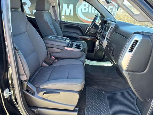 Used 2017 GMC Sierra 1500 SLE image 31