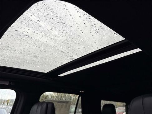 New 2025 Lincoln Navigator L Reserve w/ Jet Appearance Package image 24