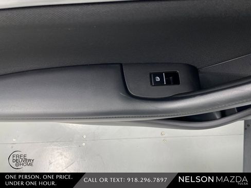 Used 2021 MAZDA MAZDA3 Sedan image 32