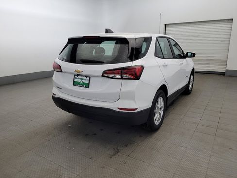 Used 2024 Chevrolet Equinox LS image 9