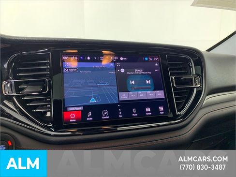 Used 2024 Dodge Durango GT image 24