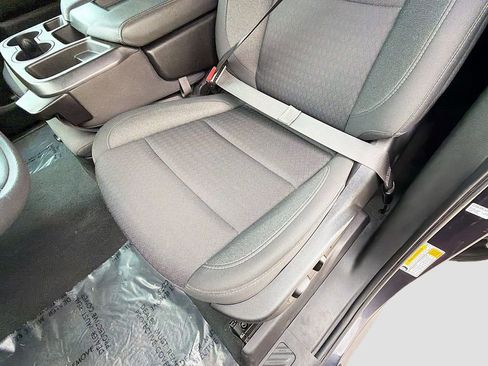 Used 2022 Chevrolet Silverado 1500 Custom Trail Boss AWD/4WD image 18