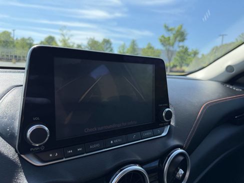 Used 2020 Nissan Sentra SR w/ Lighting Package FWD image 23