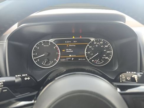 Used 2021 Nissan Rogue SV w/ Premium Package FWD image 12