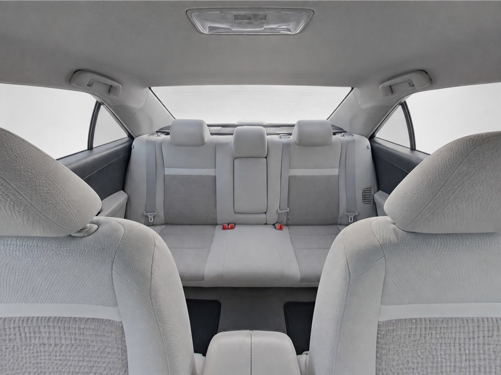 Used 2014 Toyota Camry LE FWD image 17