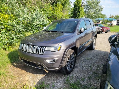 Used 2017 Jeep Grand Cherokee Overland w/ Jeep Active Safety Group AWD/4WD image 1