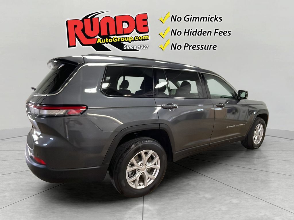 Used 2023 Jeep Grand Cherokee L Limited AWD/4WD image 6