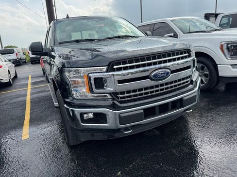 Used 2020 Ford F150 XLT w/ Equipment Group 302A Luxury AWD/4WD image 2
