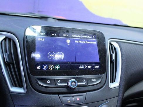 Used 2022 Chevrolet Malibu LS image 12