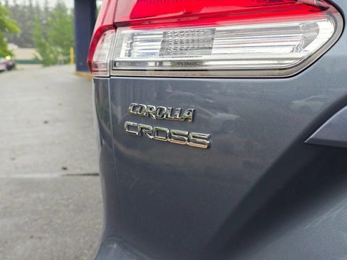 Used 2023 Toyota Corolla Cross L AWD/4WD image 13