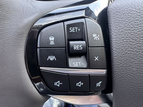 Used 2022 Ford Explorer Platinum w/ Equipment Group 601A image 21