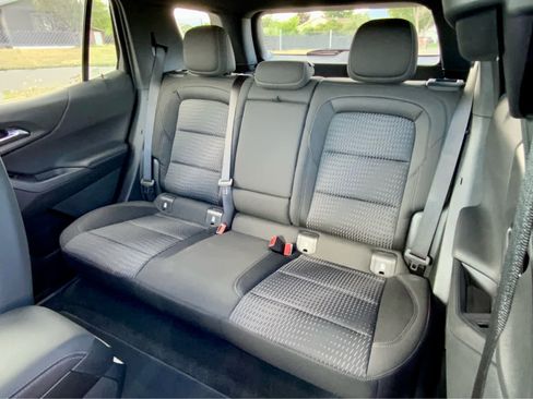 New 2026 Chevrolet Equinox LT w/ Safety and Technology Package image 29