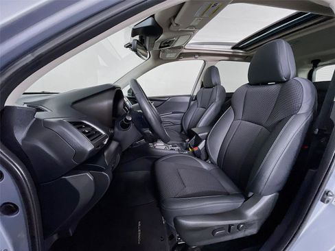 Used 2024 Subaru Forester Premium image 25