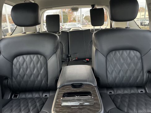 Used 2024 Nissan Armada Platinum w/ Captain's Chairs Package image 22