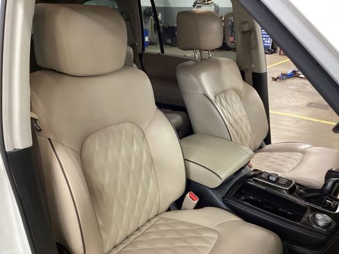 Certified 2023 Nissan Armada Platinum w/ Captain's Chairs Package AWD/4WD image 28