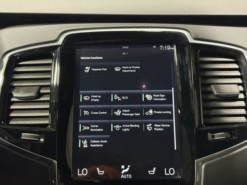 Used 2017 Volvo XC90 T6 Momentum w/ Vision Package AWD/4WD image 39