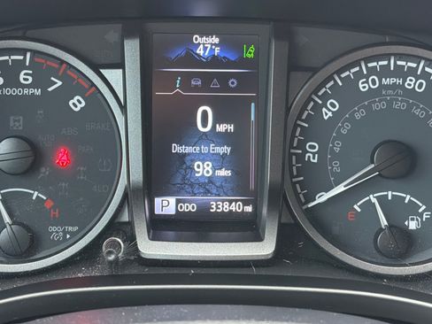 Used 2023 Toyota Tacoma TRD Off-Road w/ Black Out Package (TMS) image 26