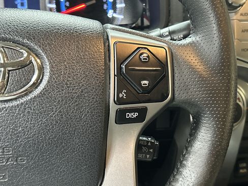 Used 2017 Toyota 4Runner Limited AWD/4WD image 12