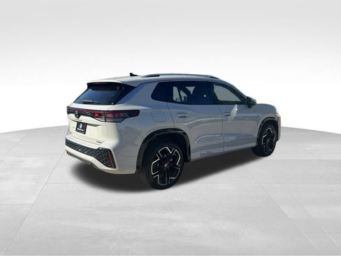 New 2026 Volkswagen Tiguan SEL R-Line image 5