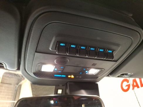 Used 2022 Ford Bronco Badlands w/ Sasquatch Package image 23