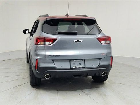Used 2021 Chevrolet TrailBlazer RS w/ Sun and Liftgate Package image 4