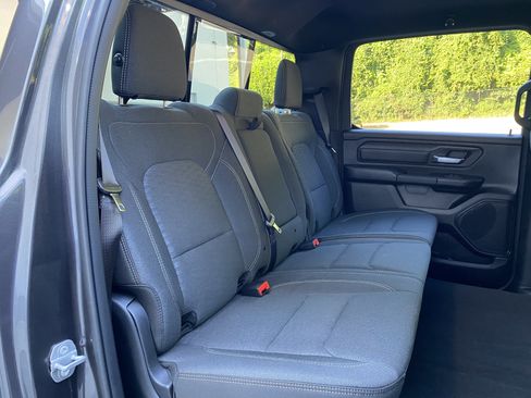 Used 2026 RAM 1500 Express RWD image 34
