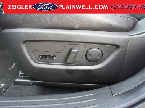 Used 2025 MAZDA CX-50 AWD 2.5 S w/ Premium Plus Pkg image 20