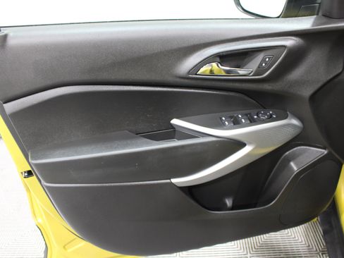 Used 2024 Chevrolet Trax RS w/ Driver Confidence Package FWD image 6