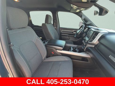 Used 2022 RAM 1500 Big Horn AWD/4WD image 10
