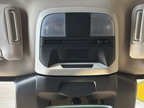 Used 2024 Subaru Crosstrek 2.0i image 17