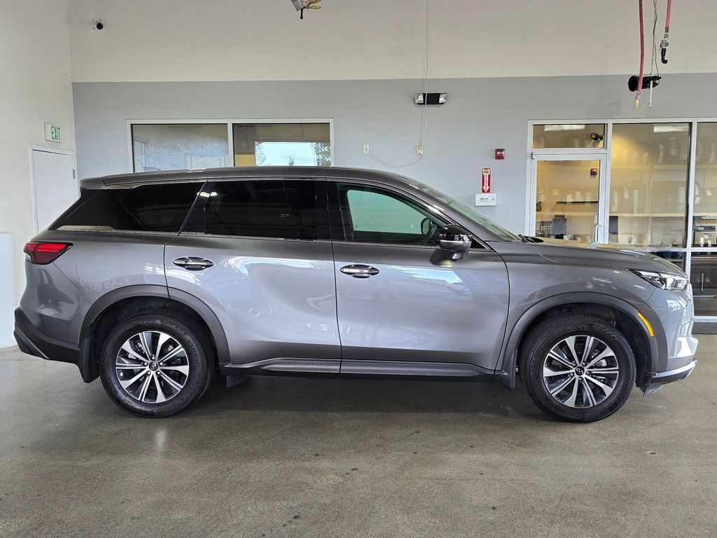 Certified 2024 INFINITI QX60 Pure AWD/4WD image 4